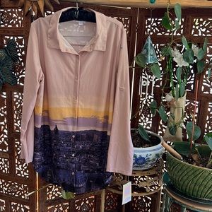 NWT Women’s Large Lularoe Valentina long sleeve button up shirt - Eiffel Tower